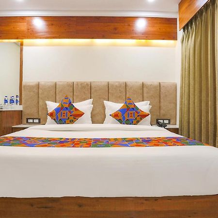 Fabhotel Golf Inn Golf Course Road Gurgaon Zewnętrze zdjęcie