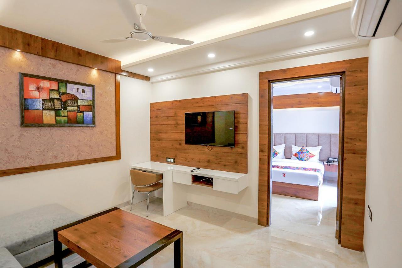 Fabhotel Golf Inn Golf Course Road Gurgaon Zewnętrze zdjęcie