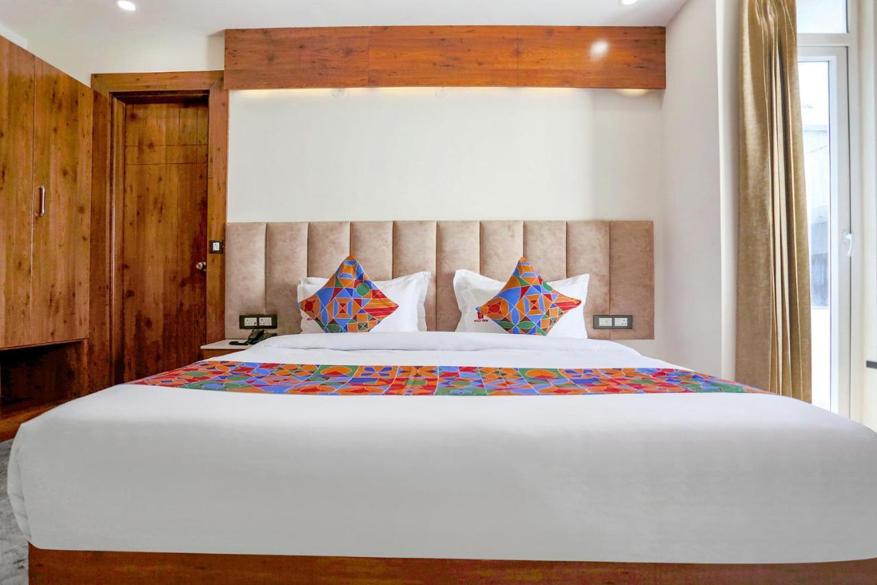 Fabhotel Golf Inn Golf Course Road Gurgaon Zewnętrze zdjęcie