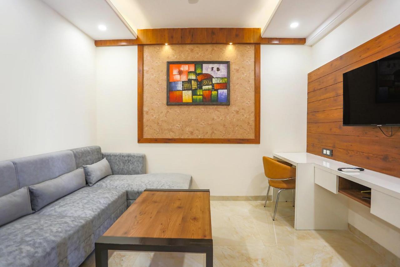 Fabhotel Golf Inn Golf Course Road Gurgaon Zewnętrze zdjęcie