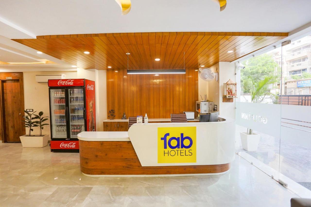 Fabhotel Golf Inn Golf Course Road Gurgaon Zewnętrze zdjęcie